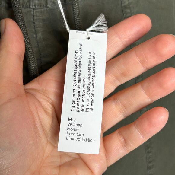 James Perse Cargo Shorts Sz 4 Hunter Green 3" Inseam Pull On Pockets NEW - Picture 8 of 8